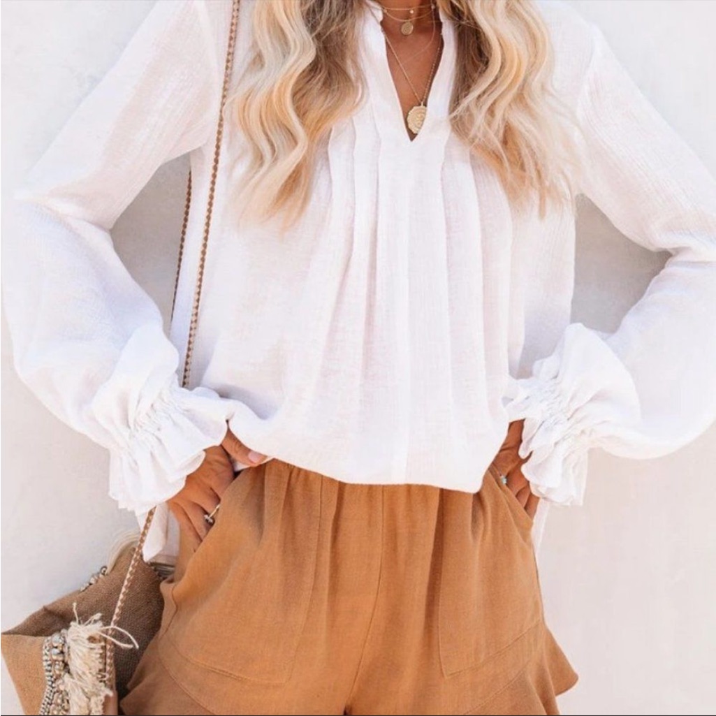 Vintage Style Oversized White Ruffled Long Sleeve V-Neck Lace Accent Blouse